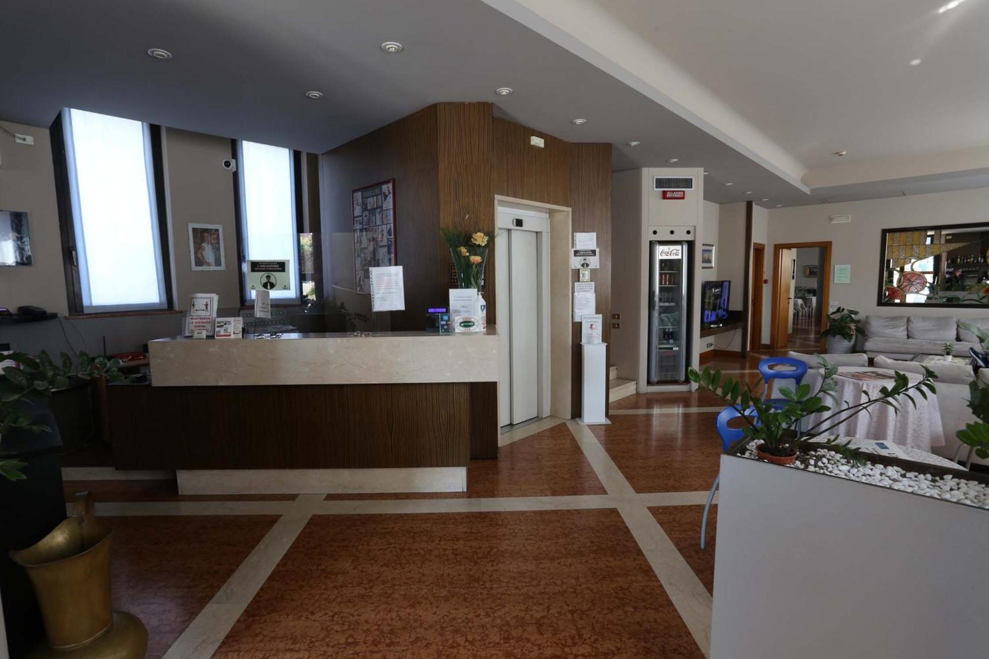 Hotel Roma Bussolengo Eksteriør billede